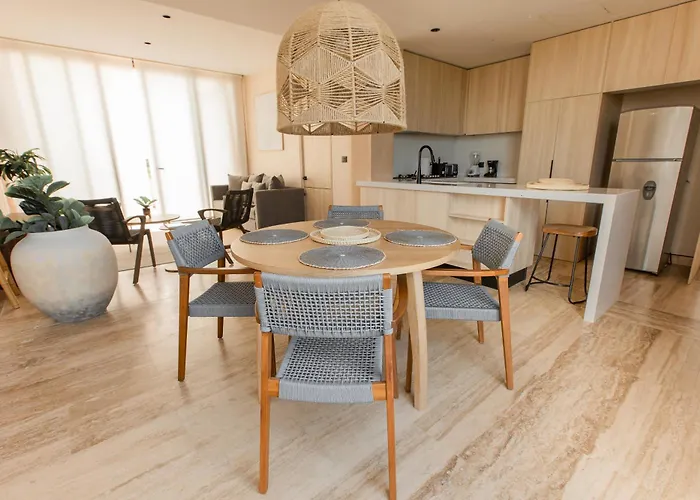 Lumina At The Village Luxury Residences In Corasol Apartamento